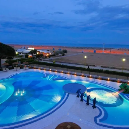 Διαμέρισμα Exclusive Penthouse With Jacuzzi And Sea Views Μπιμπιόνε