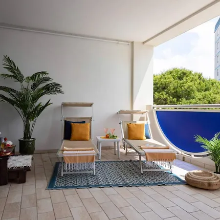 Exclusive Penthouse With Jacuzzi And Sea Views Διαμέρισμα Μπιμπιόνε