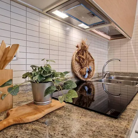 Διαμέρισμα Exclusive Penthouse With Jacuzzi And Sea Views
