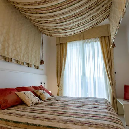 Exclusive Penthouse With Jacuzzi And Sea Views Διαμέρισμα *